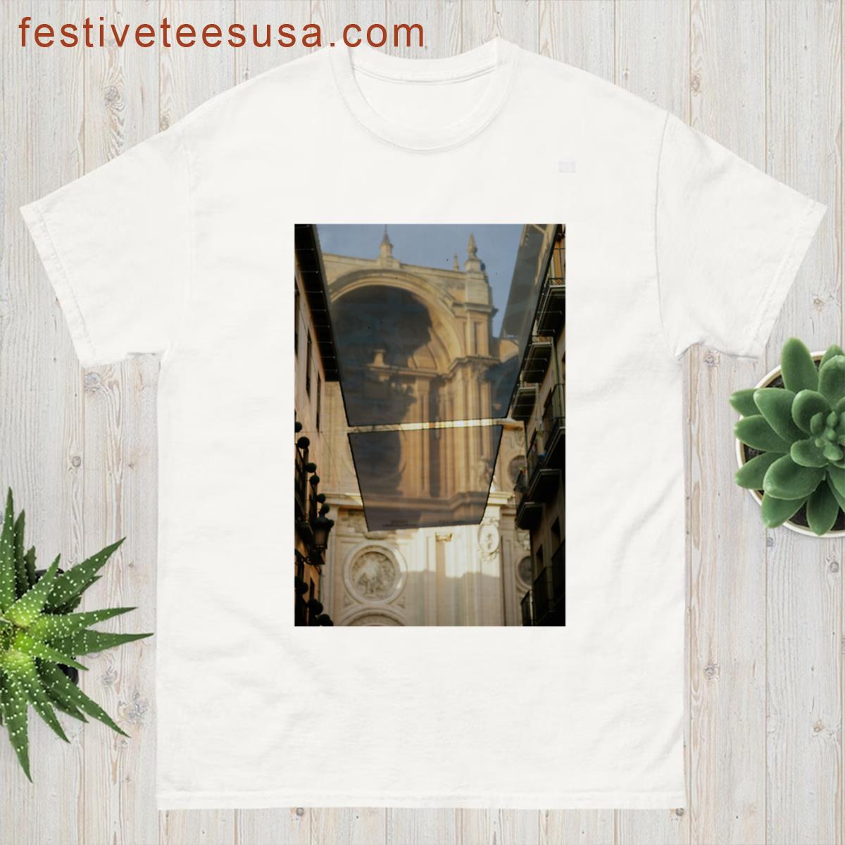 Cathedral Veil Stylish T-shirt