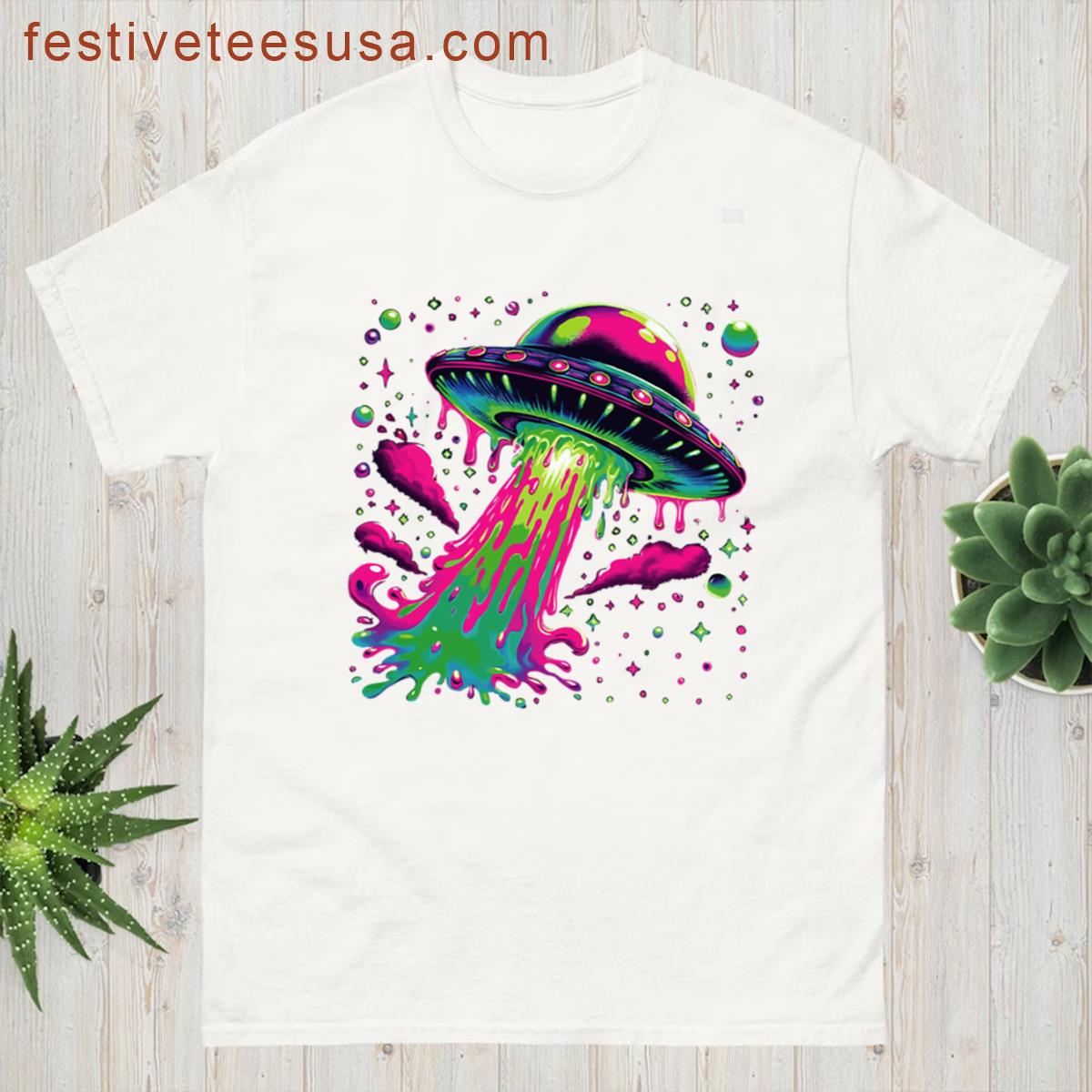 Colorful Ufo Design T-shirt