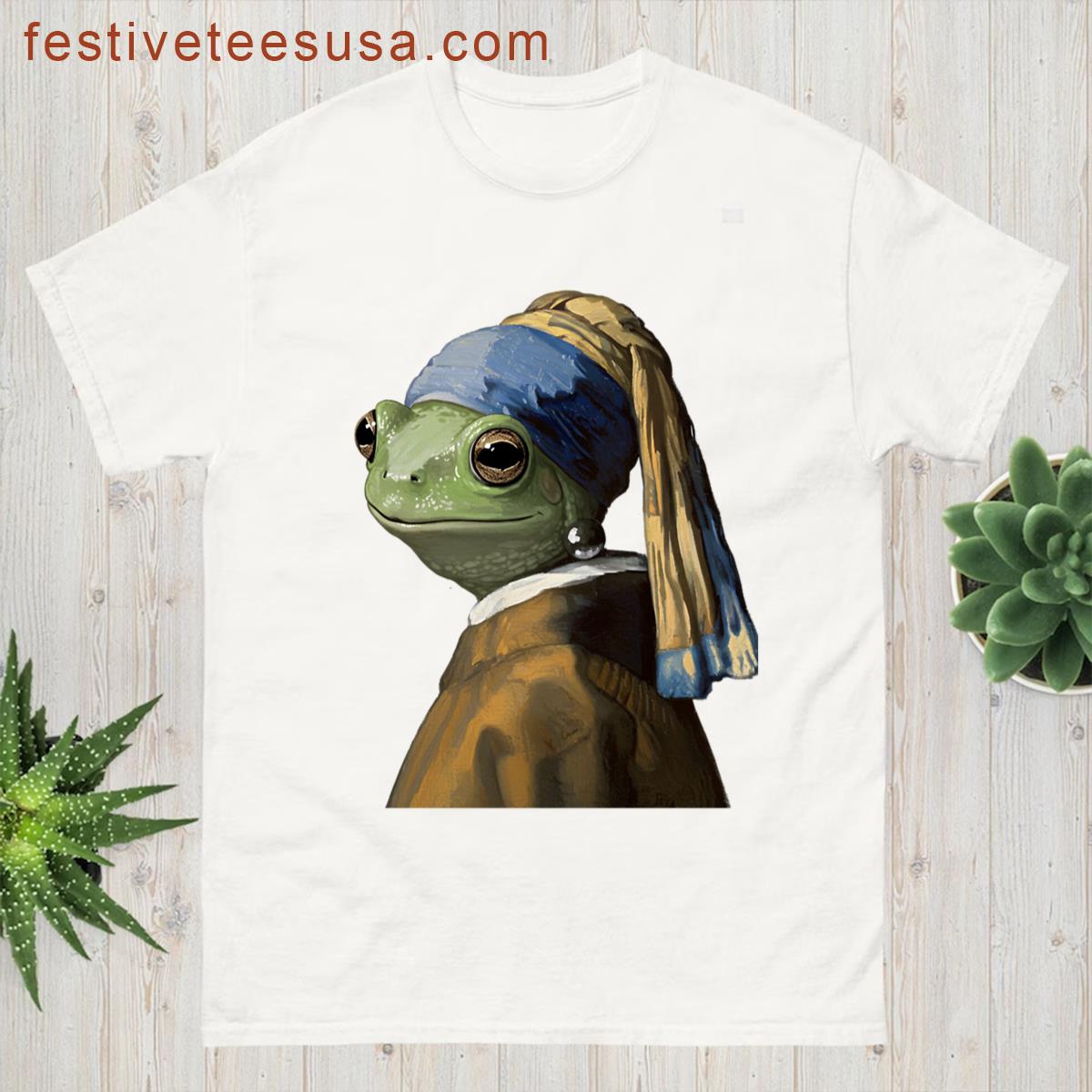 Frog Pearl Art Graphic T-shirt