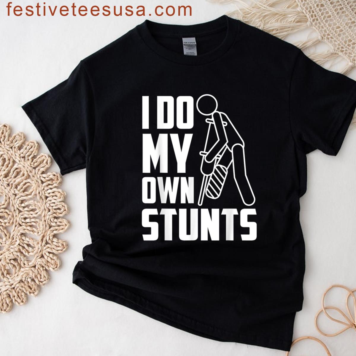 Funny Leg Injury Art T-shirt