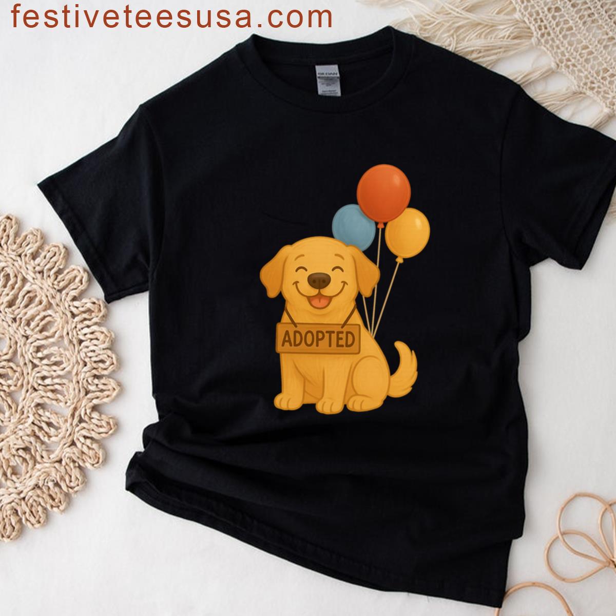 Happy Labrador Illustration T-shirt
