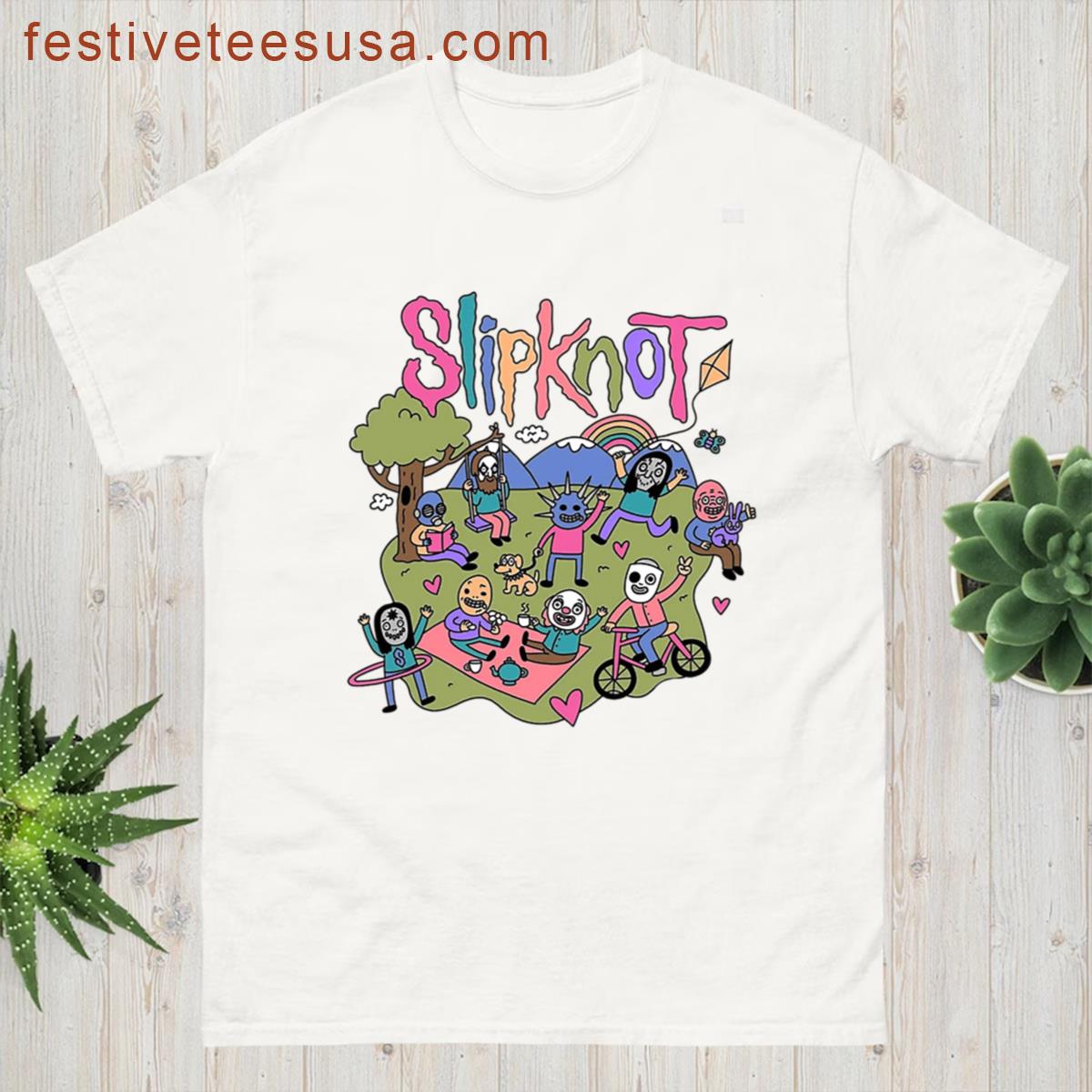 Robot With Antennas Tee T-shirt