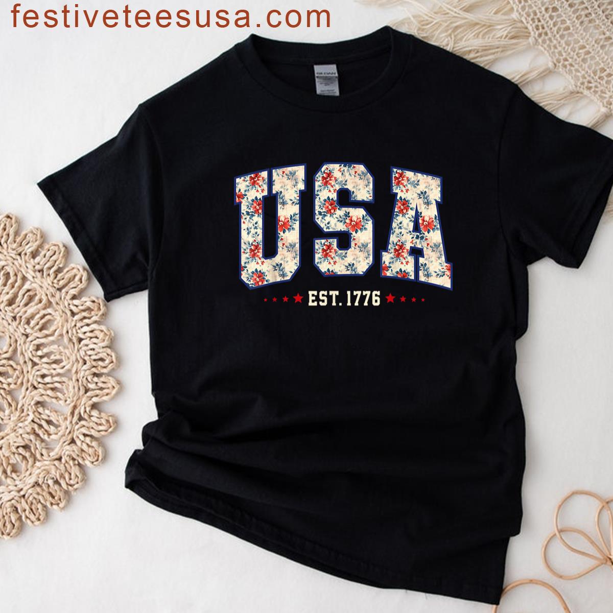 4th Of July Patriotic Us Flag Floral Usa Est 1776 T-shirt
