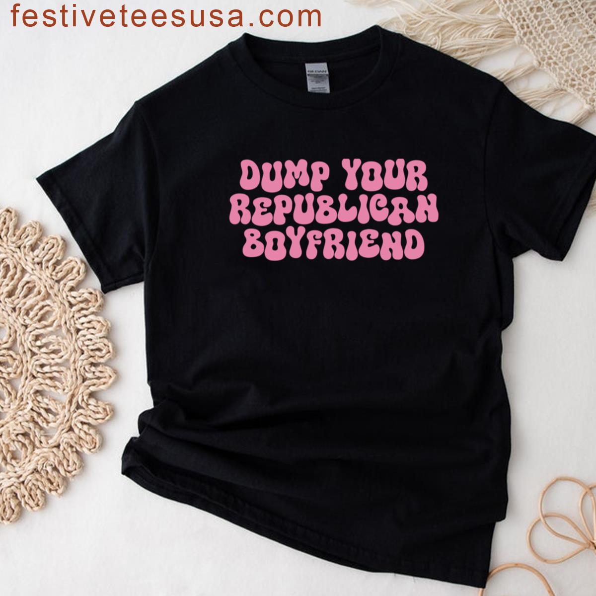 Dump Your Republican Boyfriend Oversized T-shirt