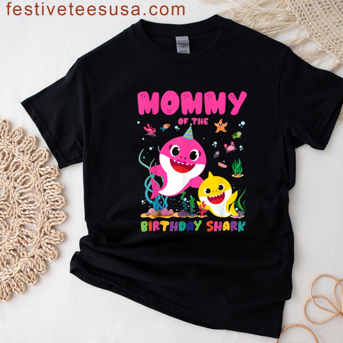 Funny Mommy Of The Birthday Kids Shark Boy Family Matching T-shirt