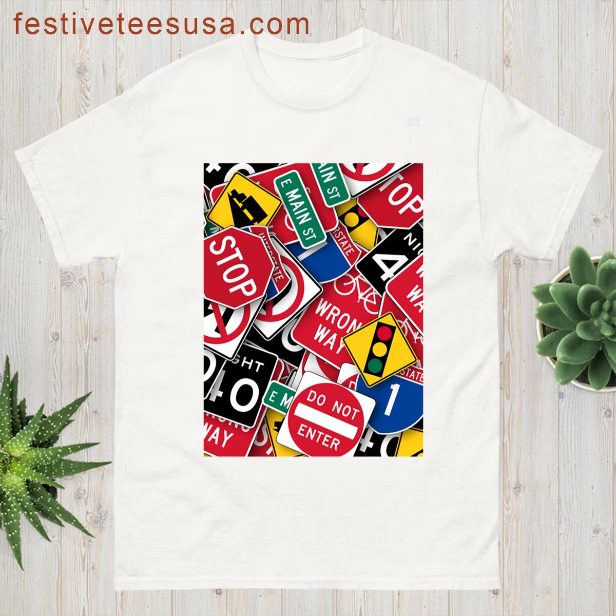 Road Signs Usa T-shirt