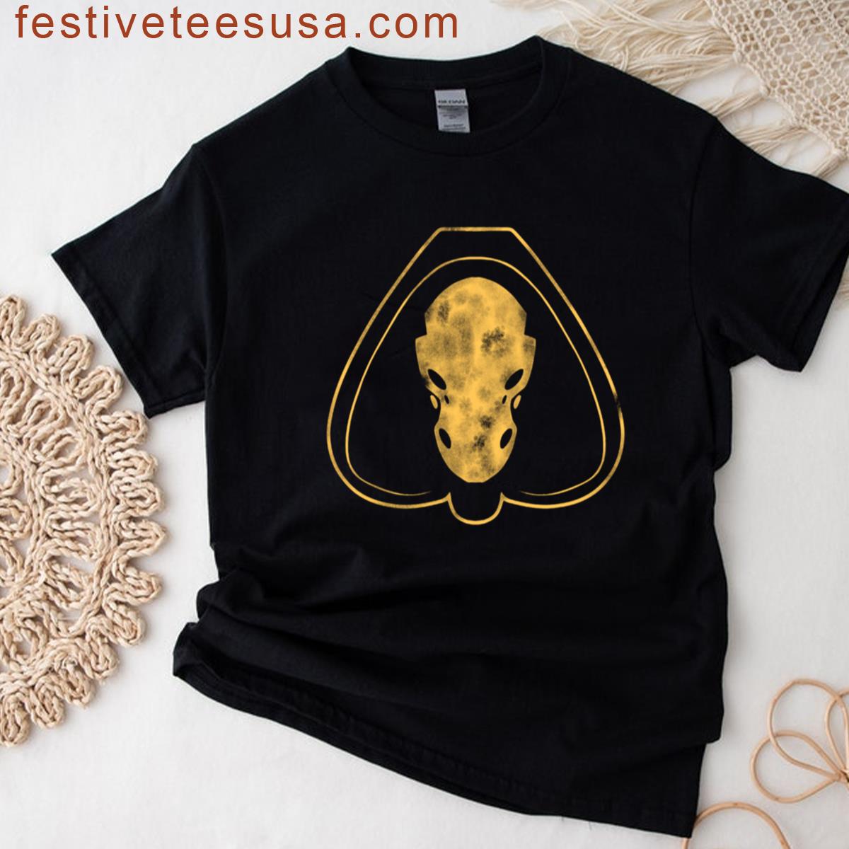 Mask And Gold Veil T-shirt