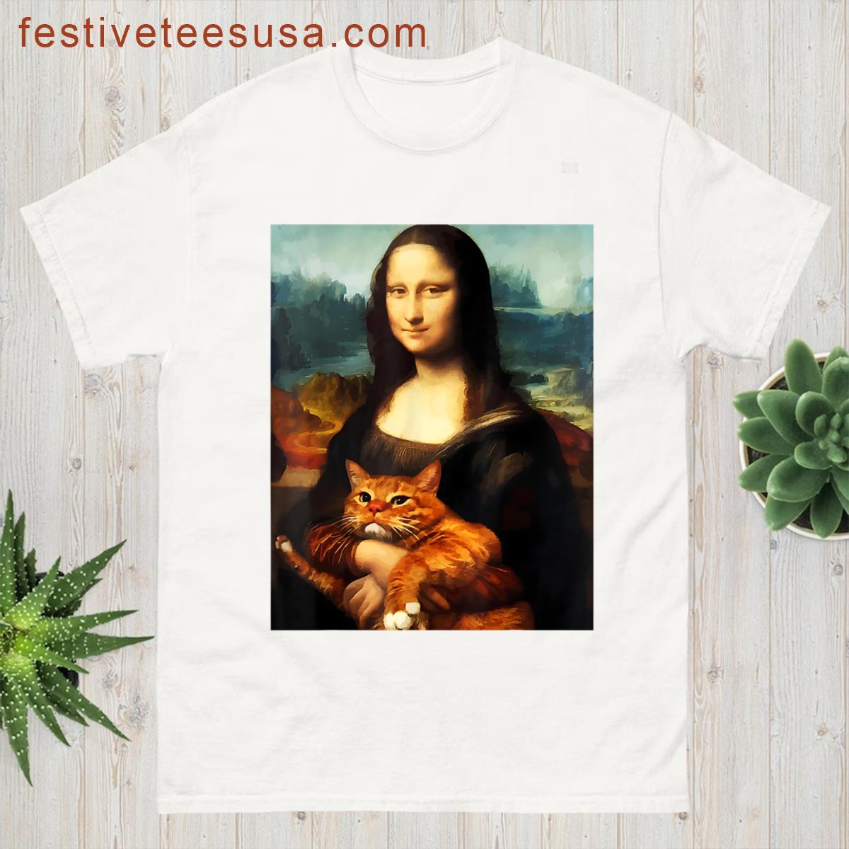 Mona Lisa Holding Cat Cats Lover Cat Dad Cat Mom Funny T-shirt