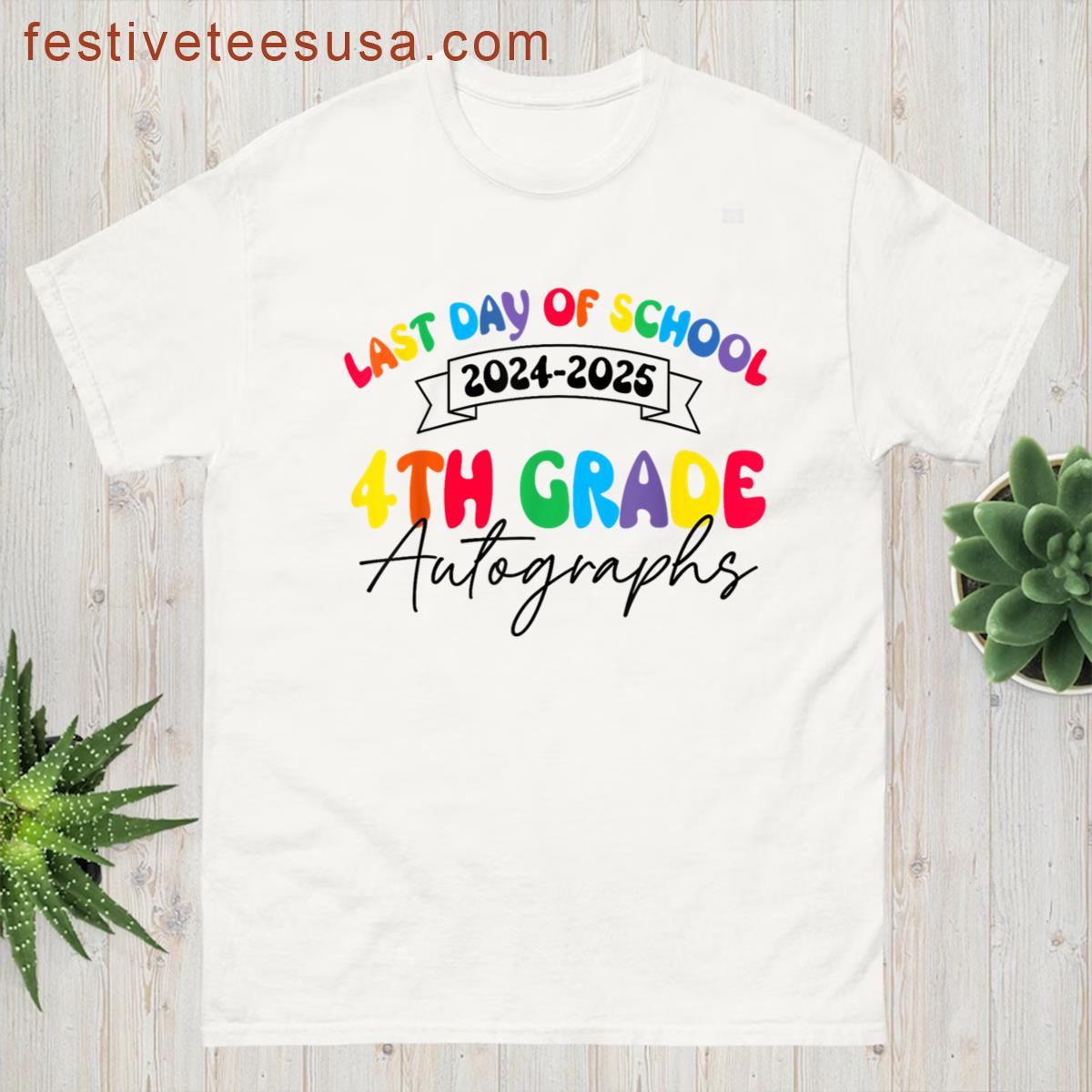 Last Day Of School Autographs 4th Grade Graduation 2025 T-shirt