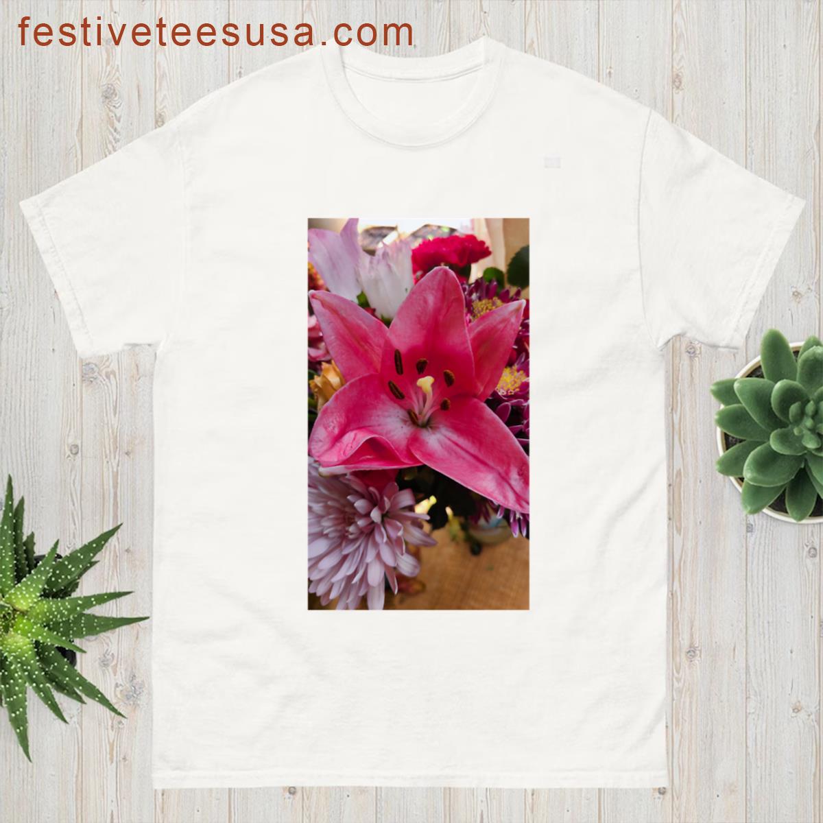 Lilly T-shirt